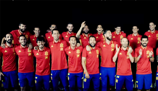 la-roja-baila