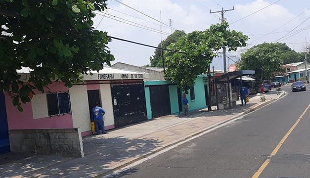 Desinfectarán automóviles que ingresen a municipio de Santo Tomás