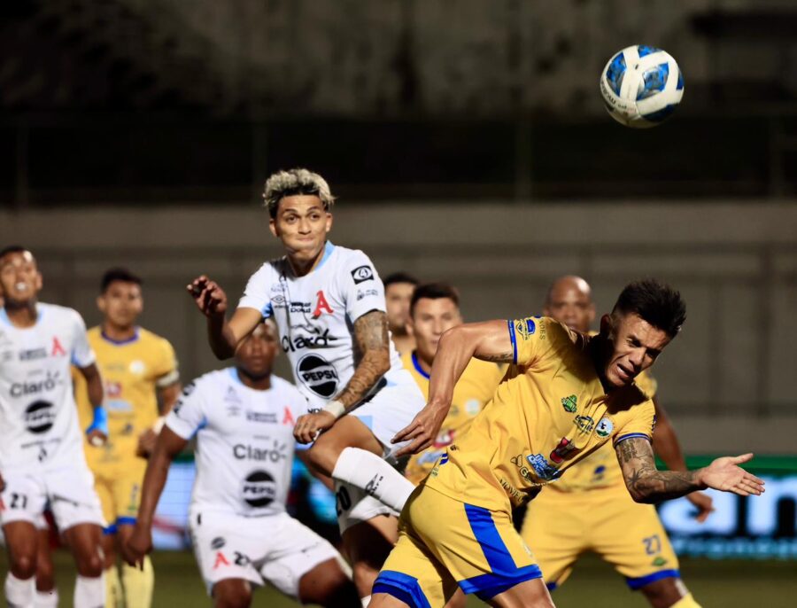 Alianza clasifica a semifinales tras vencer 3-0 a Municipal Limeño